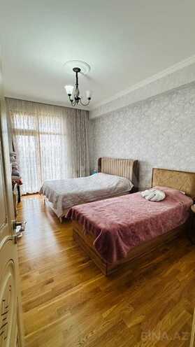 Сдаётся 2-комн. новостройка 80 м², м. Нефтчиляр, photo 4 from 12