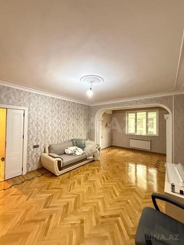 Satılır 3 otaqlı köhnə tikili 95 m², Elmlər Akademiyası m., photo 6 from 17