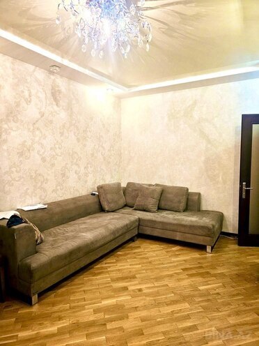 İcarəyə verilir 3 otaqlı köhnə tikili 70 m², Memar Əcəmi m., photo 1 from 10