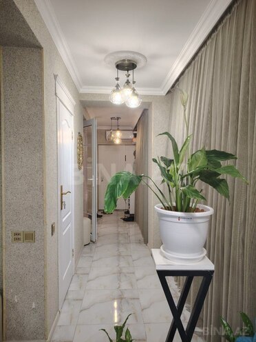Продаётся 3-комн. вторичка 85.5 м², м. Иншаатчылар, photo 24 from 32
