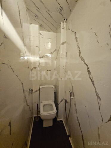 Satılır 2 otaqlı köhnə tikili 60 m², Qara Qarayev m., photo 11 from 14