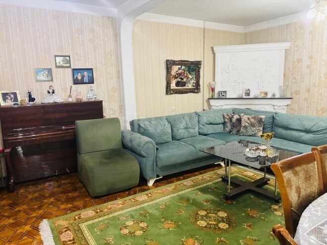 Satılır 5 otaqlı köhnə tikili 110 m², İnşaatçılar m., photo 15 from 21