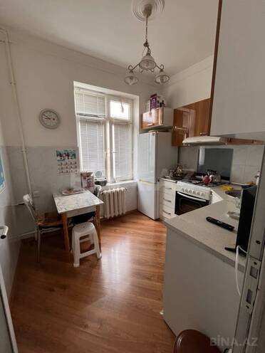 Satılır 2 otaqlı köhnə tikili 60 m², Elmlər Akademiyası m., photo 7 from 12