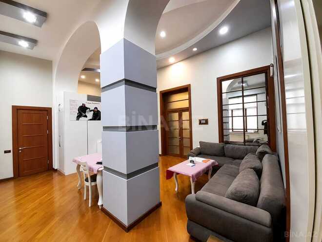 Satılır 3 otaqlı köhnə tikili 128 m², Sahil m., photo 15 from 27