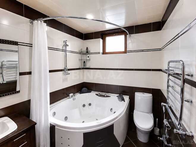 Satılır 3 otaqlı köhnə tikili 128 m², Sahil m., photo 26 from 27
