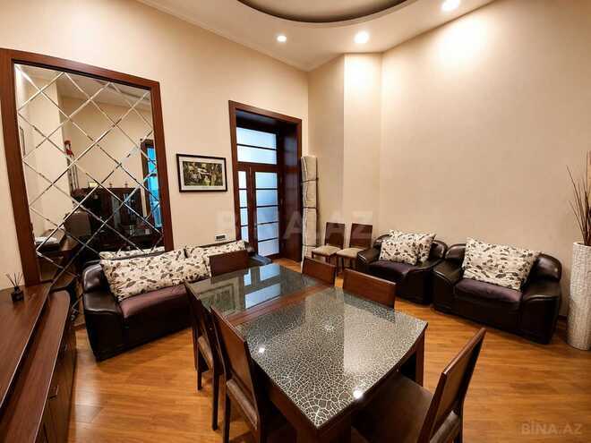 Satılır 3 otaqlı köhnə tikili 128 m², Sahil m., photo 7 from 27