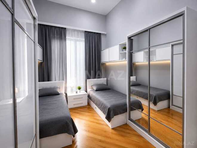 Satılır 3 otaqlı köhnə tikili 128 m², Sahil m., photo 21 from 27