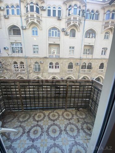 Satılır 3 otaqlı köhnə tikili 103 m², Sahil m., photo 4 from 14
