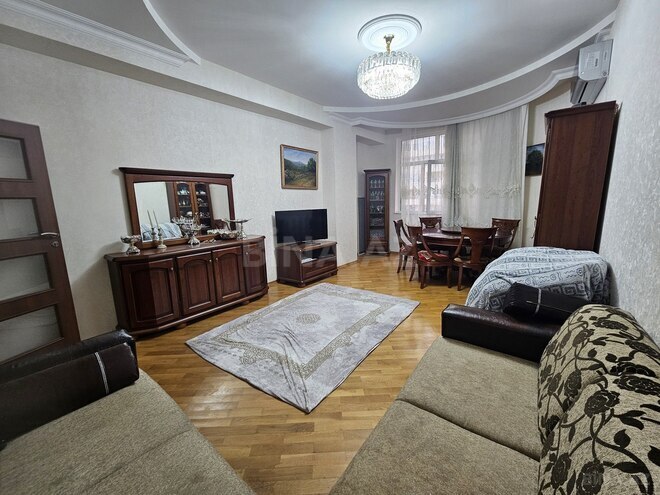 Satılır 3 otaqlı yeni tikili 130 m², İnşaatçılar m., photo 4 from 29