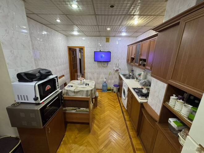 Продаётся 2-комн. вторичка 70 м², м. Азадлыг проспекти, photo 5 from 13