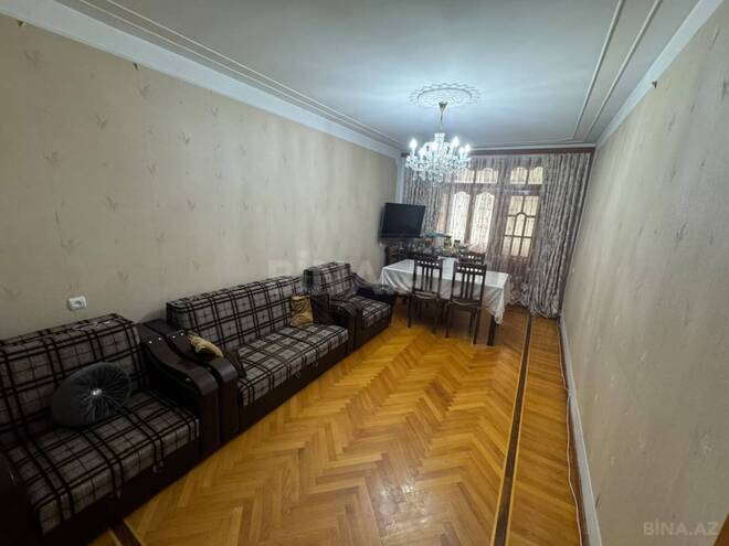 Продаётся 2-комн. вторичка 70 м², м. Азадлыг проспекти, photo 1 from 13