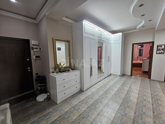 Satılır 3 otaqlı yeni tikili 130 m², İnşaatçılar m., photo 28 from 29