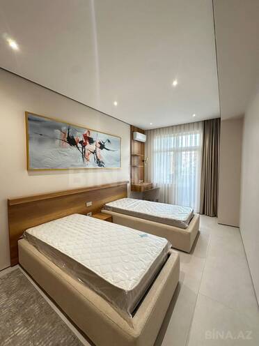 Продаётся 3-комн. новостройка 118 м², м. 28 мая, photo 12 from 19