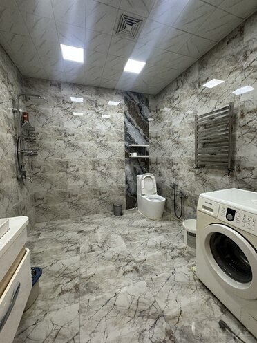 İcarəyə verilir 3 otaqlı yeni tikili 130 m², 20 Yanvar m., photo 8 from 11