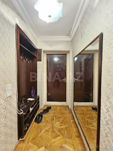 Satılır 3 otaqlı köhnə tikili 90 m², İnşaatçılar m., photo 14 from 23