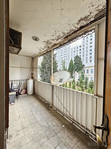 Satılır 3 otaqlı köhnə tikili 90 m², İnşaatçılar m., photo 20 from 23