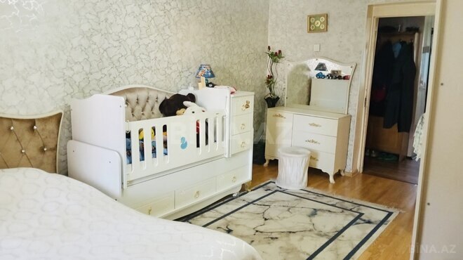 Продаётся 3-комн. вторичка 75 м², м. Иншаатчылар, photo 6 from 12