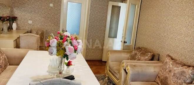 Продаётся 3-комн. вторичка 75 м², м. Иншаатчылар, photo 3 from 12
