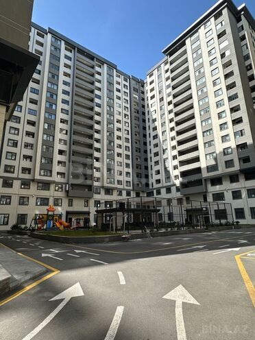 Сдаётся 2-комн. новостройка 70 м², м. 8 ноября, photo 1 from 16
