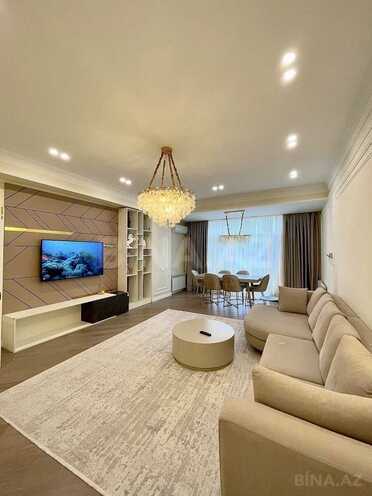 Satılır 3 otaqlı yeni tikili 135 m², Azadlıq Prospekti m., photo 1 from 11