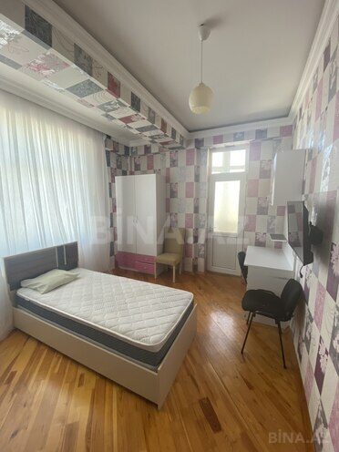 Сдаётся 4-комн. новостройка 140 м², Абшеронcкий  р., photo 11 from 18