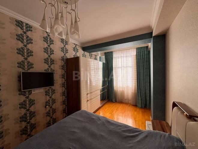 Сдаётся 3-комн. новостройка 110 м², м. Нефтчиляр, photo 11 from 25