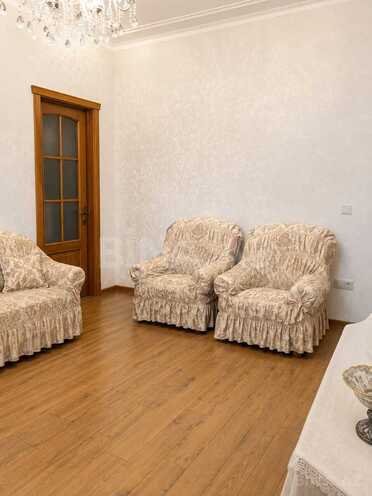 İcarəyə verilir 3 otaqlı köhnə tikili 85 m², 28 May m., photo 3 from 12