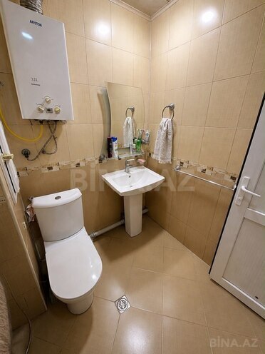Продаётся 2-комн. вторичка 55 м², м. Ази Асланов, photo 8 from 10