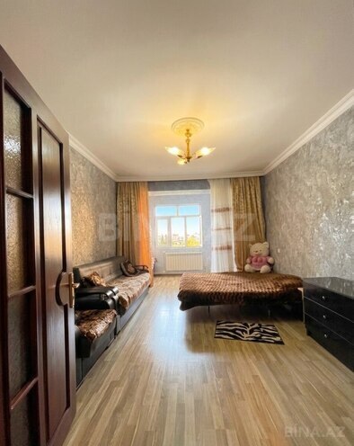 Satılır 4 otaqlı köhnə tikili 104.6 m², Xalqlar Dostluğu m., photo 3 from 6