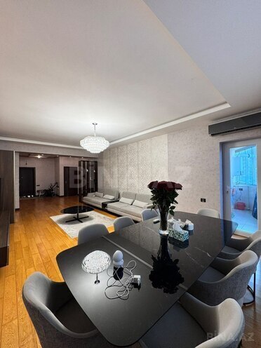 Продаётся 3-комн. новостройка 158 м², м. Элмляр Академиясы, photo 3 from 16