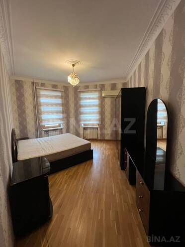 Сдаётся 4-комн. вторичка 120 м², м. Низами, photo 6 from 18