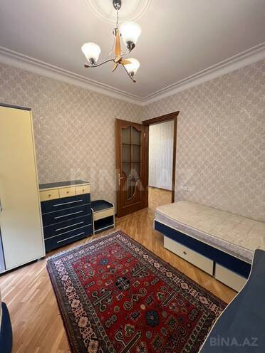 Сдаётся 4-комн. вторичка 120 м², м. Низами, photo 8 from 18