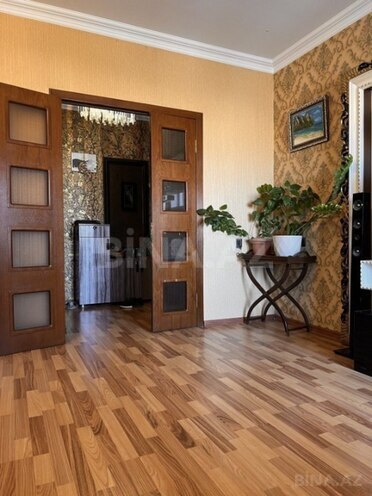 Продаётся 4-комн. вторичка 100 м², м. Ази Асланов, photo 6 from 19