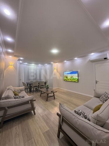 Satılır 2 otaqlı yeni tikili 69 m², 8 Noyabr m., photo 1 from 16