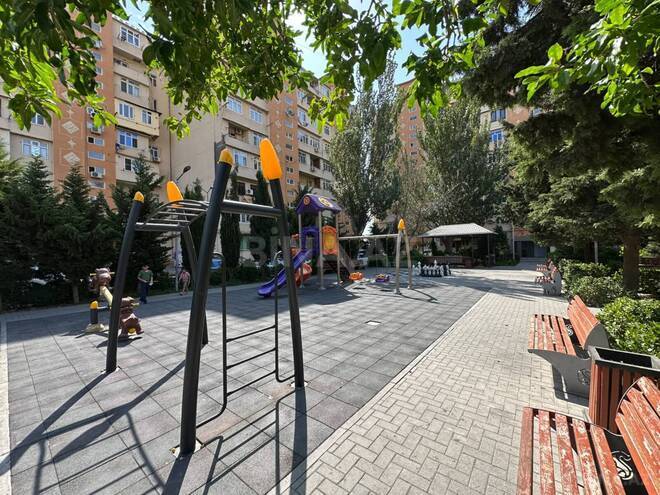 Satılır 1 otaqlı köhnə tikili 40 m², Yeni Günəşli q., photo 3 from 15