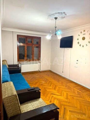 İcarəyə verilir 3 otaqlı köhnə tikili 90 m², Xalqlar Dostluğu m., photo 3 from 13