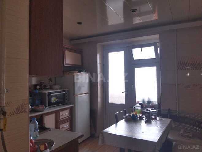Продаётся 3-комн. вторичка 80 м², м. Ази Асланов, photo 13 from 17