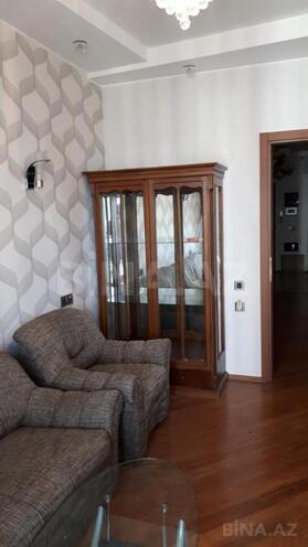 İcarəyə verilir 4 otaqlı yeni tikili 170 m², 28 May m., photo 7 from 25