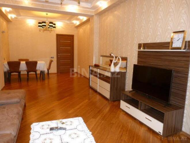 İcarəyə verilir 4 otaqlı yeni tikili 170 m², 28 May m., photo 6 from 25