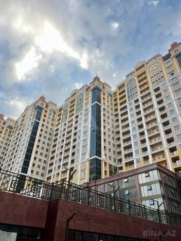 Satılır 6 otaqlı yeni tikili 466 m², 28 May m., photo 1 from 13