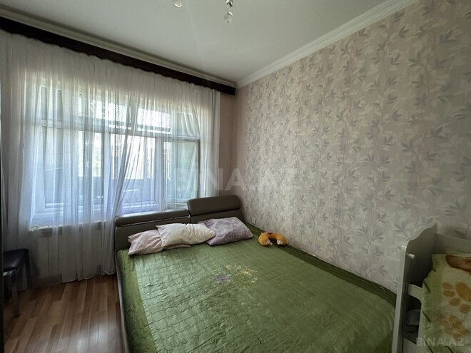 Satılır 2 otaqlı köhnə tikili 65 m², Xalqlar Dostluğu m., photo 5 from 14