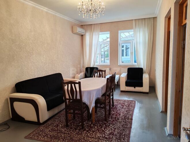 İcarəyə verilir 3 otaqlı köhnə tikili 70 m², Azadlıq Prospekti m., photo 1 from 12