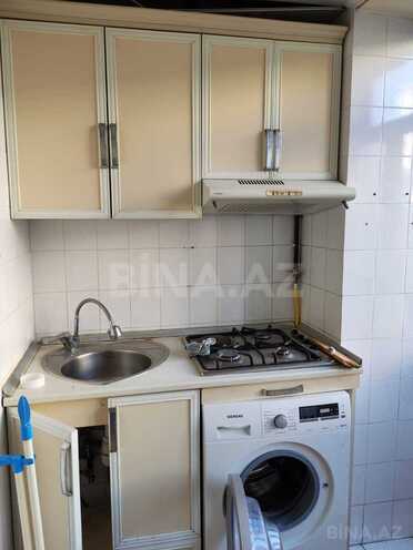 Satılır 2 otaqlı köhnə tikili 60 m², Yeni Günəşli q., photo 4 from 9