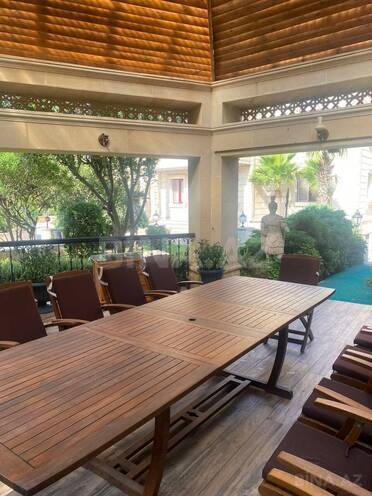 Satılır 8 otaqlı həyət evi/bağ evi 560 m², Novxanı q., photo 25 from 32