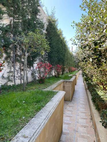 Satılır 8 otaqlı həyət evi/bağ evi 560 m², Novxanı q., photo 8 from 32