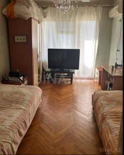 Продаётся 3-комн. вторичка 85 м², м. Азадлыг проспекти, photo 1 from 11