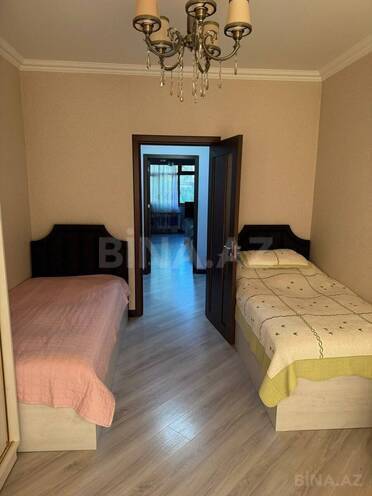 Satılır 4 otaqlı köhnə tikili 100 m², Həzi Aslanov m., photo 11 from 19