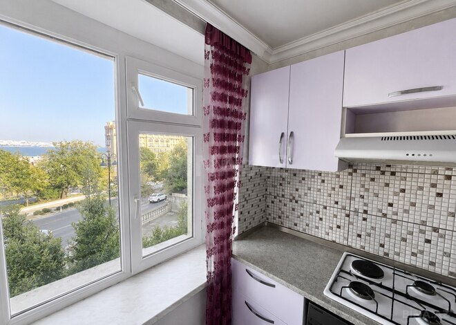 İcarəyə verilir 2 otaqlı yeni tikili 50 m², İçəri Şəhər m., photo 6 from 9