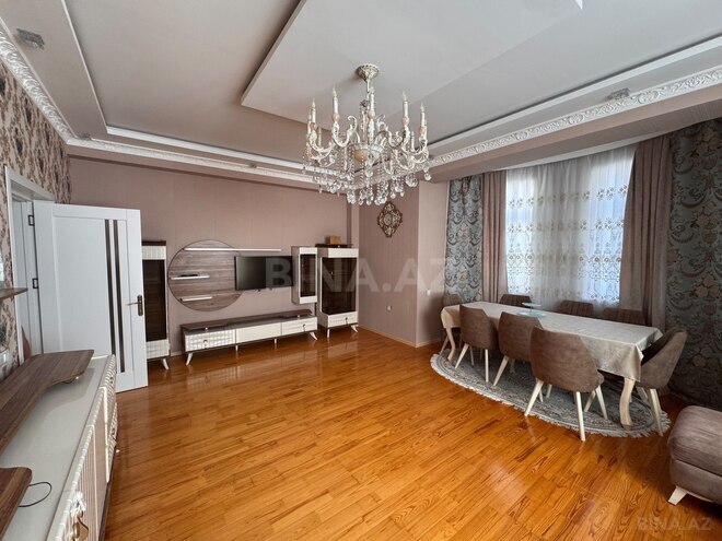 Сдаётся 3-комн. новостройка 108 м², м. Нефтчиляр, photo 3 from 22