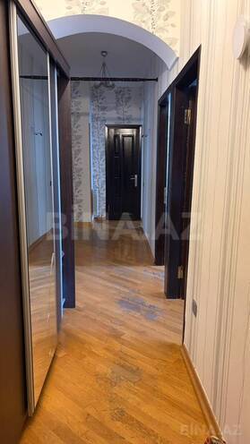 Satılır 4 otaqlı köhnə tikili 82.7 m², Səbail r., photo 10 from 11